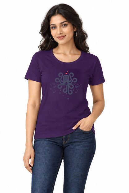 Kraken Loves Boat | Women’s Regular Fit Nautical Graphic T-Shirt